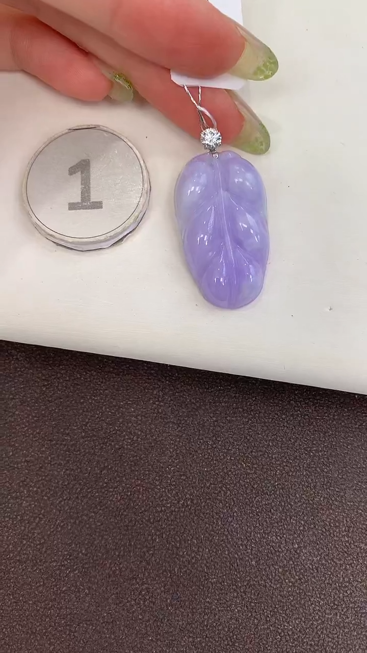 颈饰18K金镶嵌翡翠天然缅甸a货翡翠