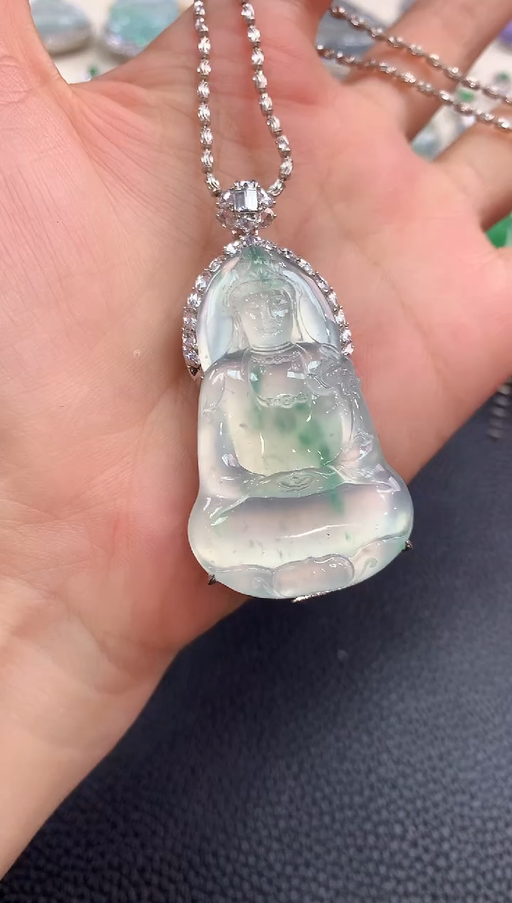 【闪购商品】翡翠吊坠(不含链)18K金镶嵌v51       