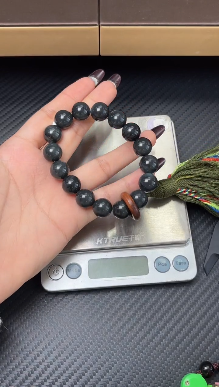 未镶嵌手串和田玉若羌毛毛矿微色差手持卡12