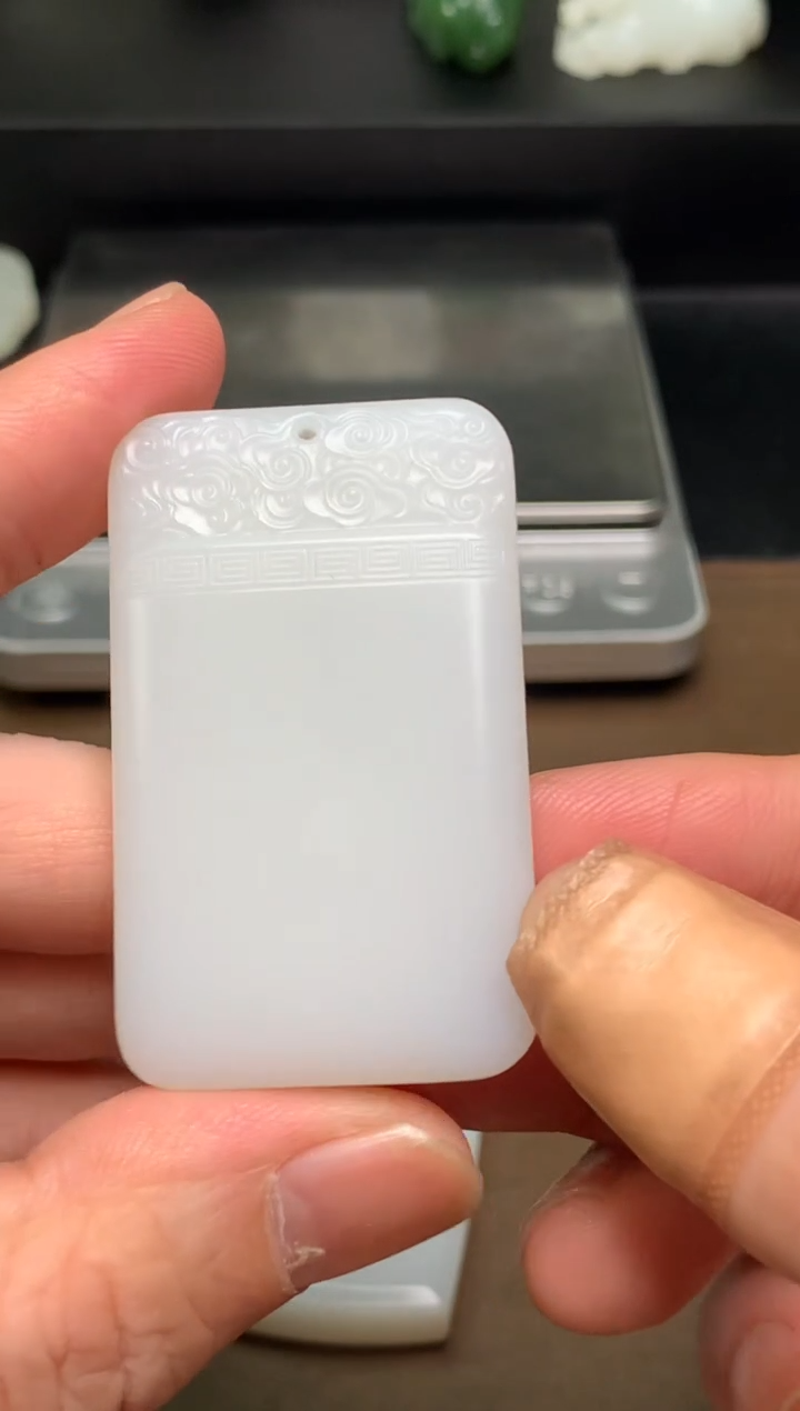 颈饰未镶嵌和田玉40