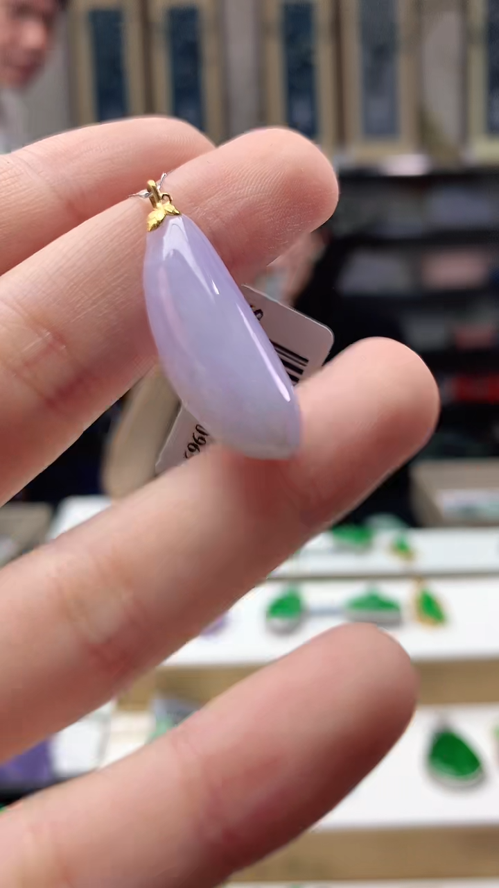 【闪购商品】翡翠颈饰18K金镶嵌赠礼盒证书