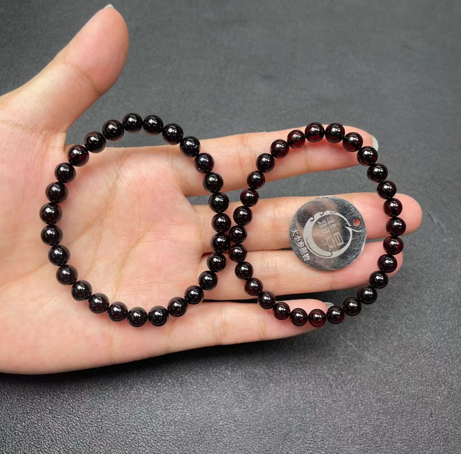 35639T03-3BH29-琥珀手串/约6+/约28颗/多样性发其一