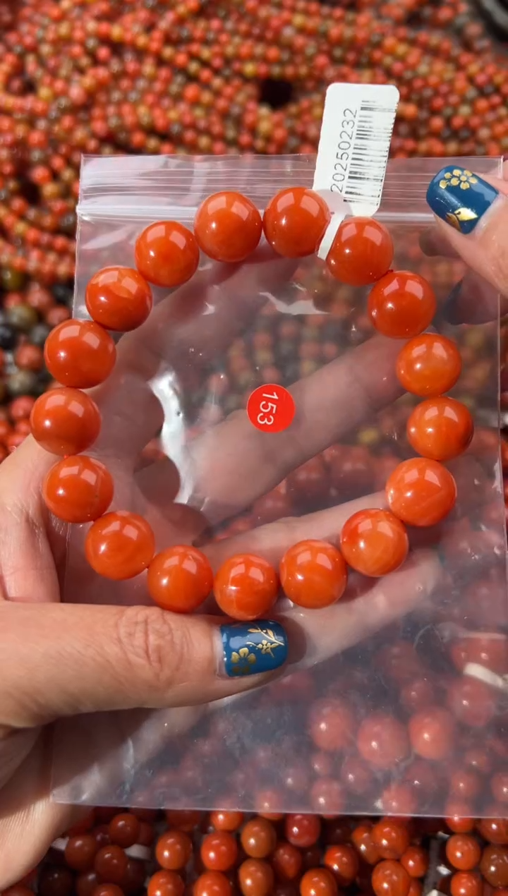 未镶嵌手串南红玛瑙陈****?1