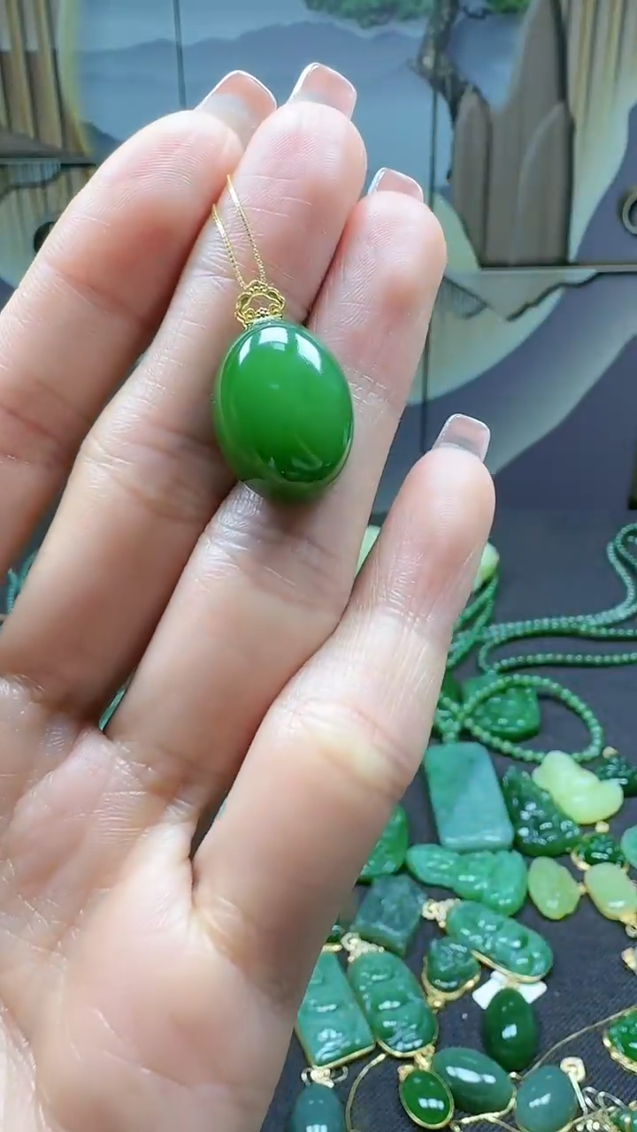 【闪购商品】和田玉吊坠(不含链)18K金镶嵌1