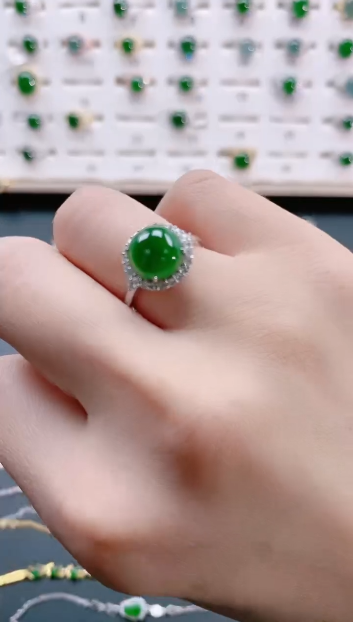 【闪购商品】翡翠戒指银S925镶嵌天然翡翠