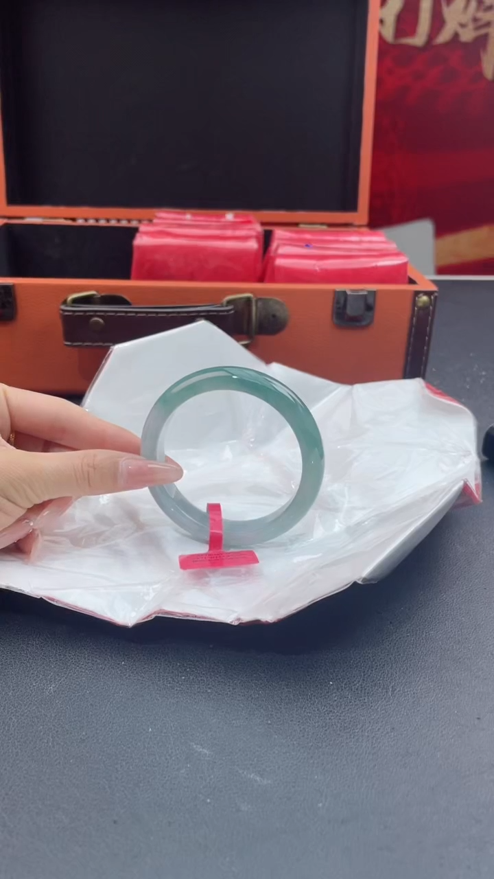 【闪购商品】翡翠手镯未镶嵌翡翠手镯12