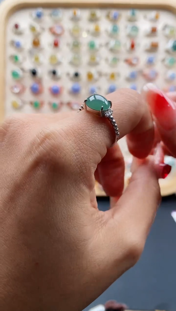 【闪购商品】翡翠戒指银S925镶嵌缅甸天然A货翡翠5555    2+