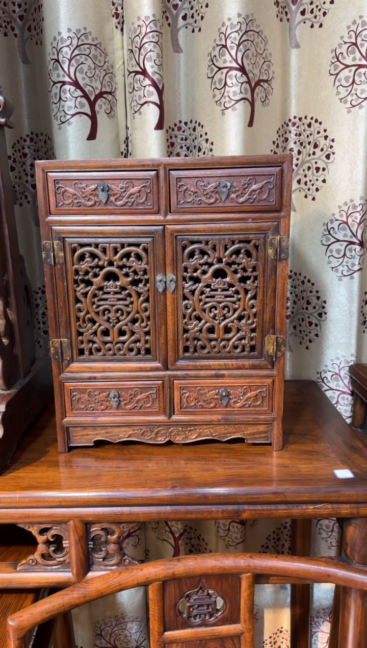 花梨木类四抽   小柜子工艺品