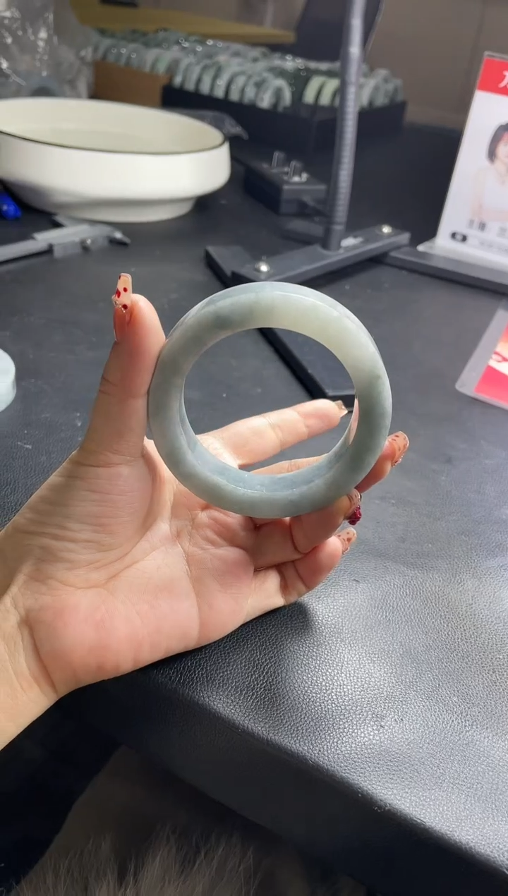 【闪购商品】定制翡翠手镯未镶嵌DDH90779