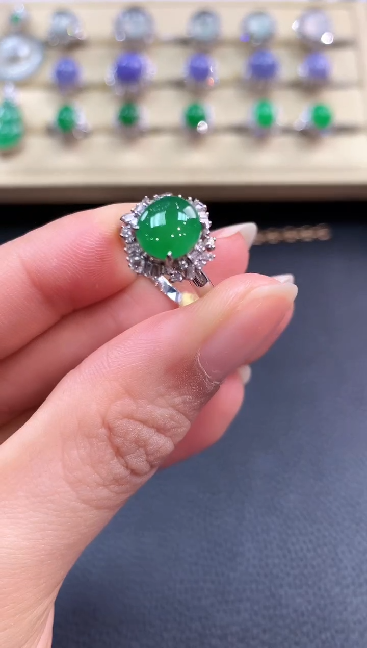 【闪购商品】翡翠戒指18K金镶嵌b107       