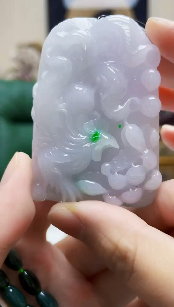 未镶嵌定制翡翠吊坠281