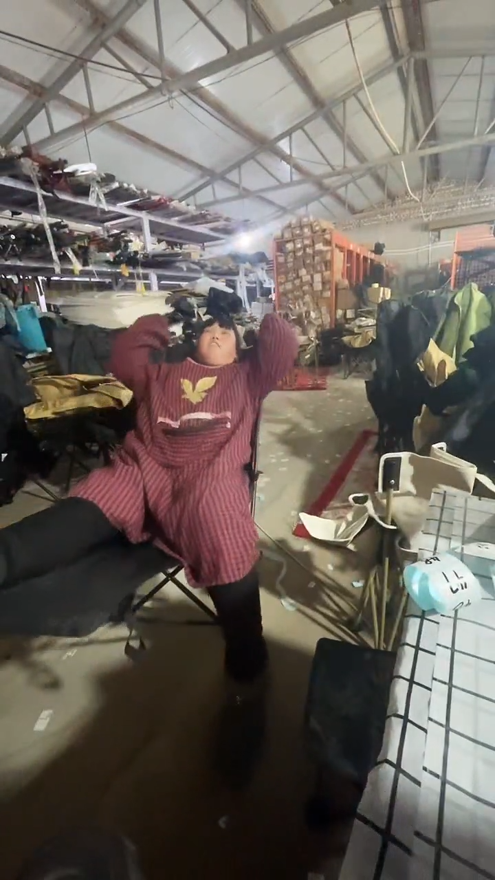 铁瑕疵不售后 不带袋子  椅子 24