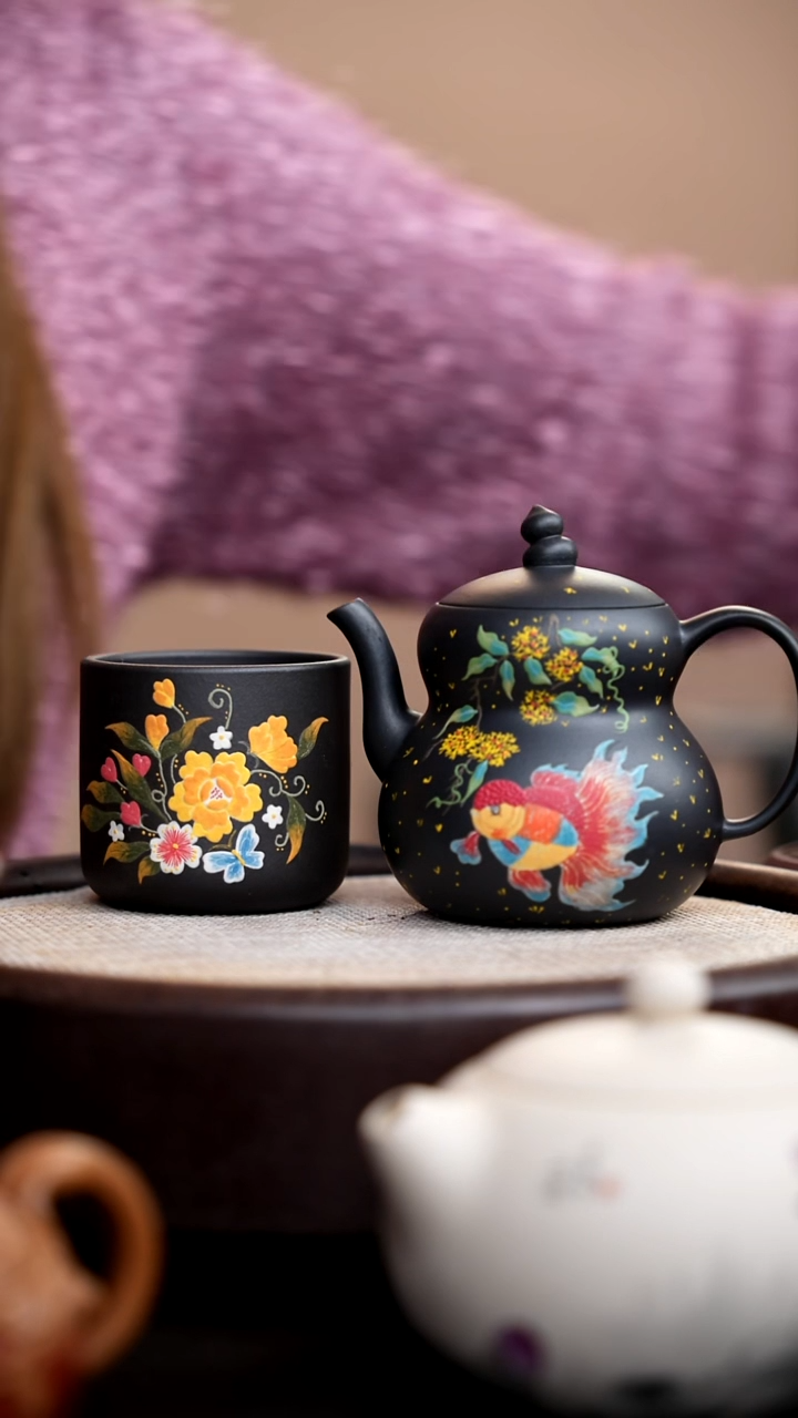 茶壶紫砂云雾天青葫芦壶泥绘桂花鱼+杯