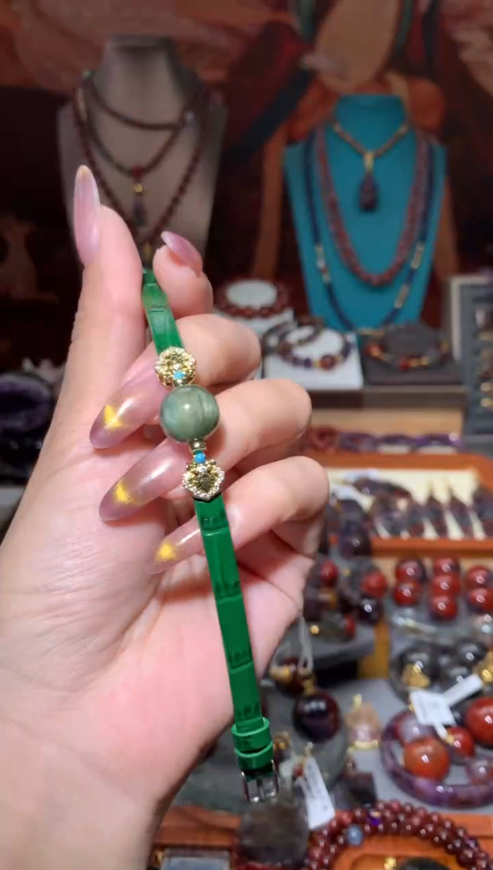 未镶嵌珠宝半成品水晶绿发表带款