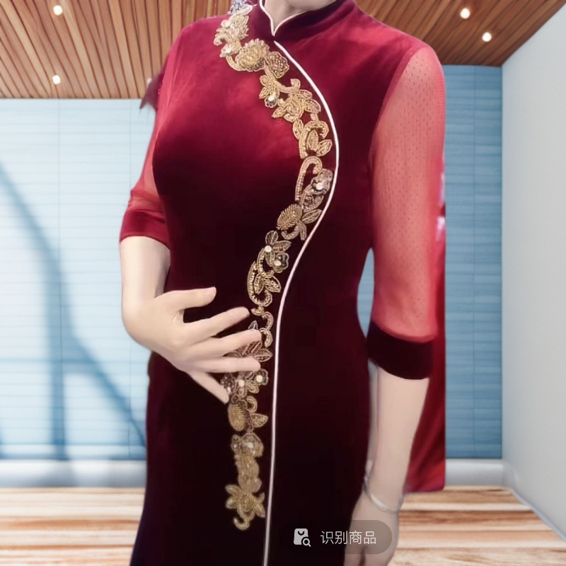 红色拼接喜庆旗袍裙