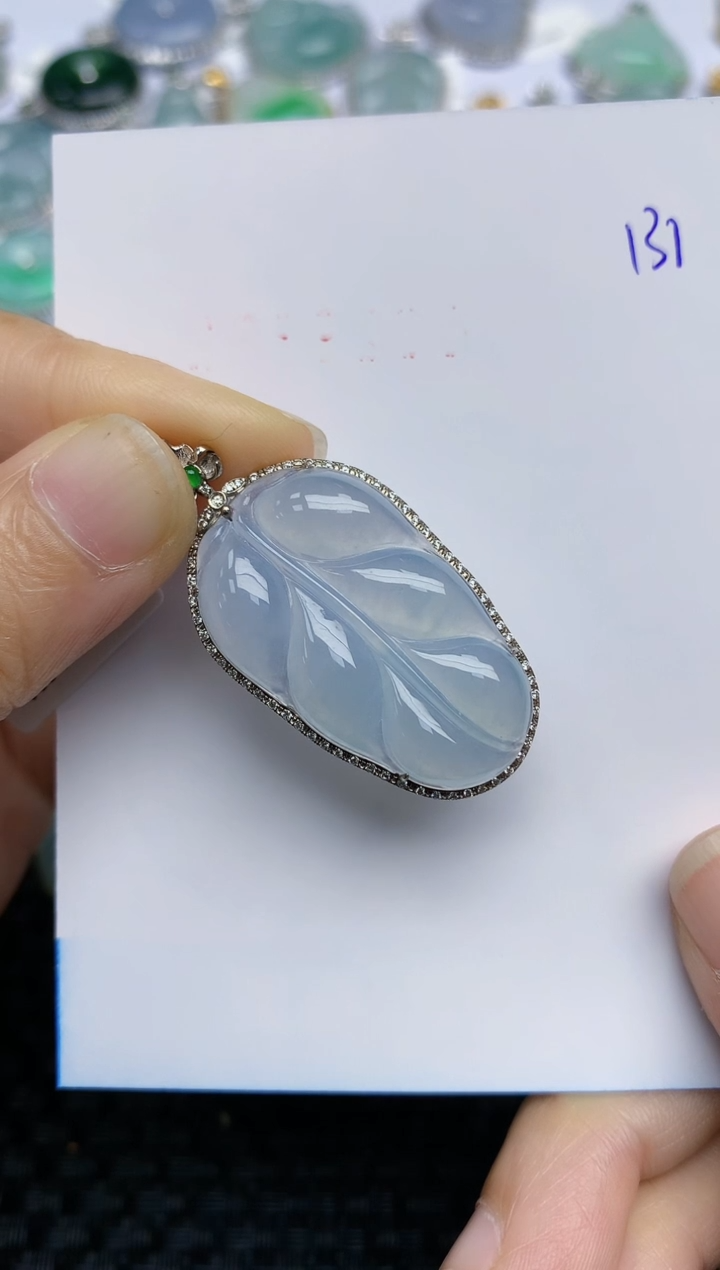 【闪购商品】翡翠挂件18K金镶嵌天然A货翡翠 131