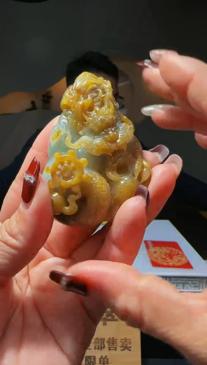 【闪购商品】定制翡翠未镶嵌Q03897翡翠毛货