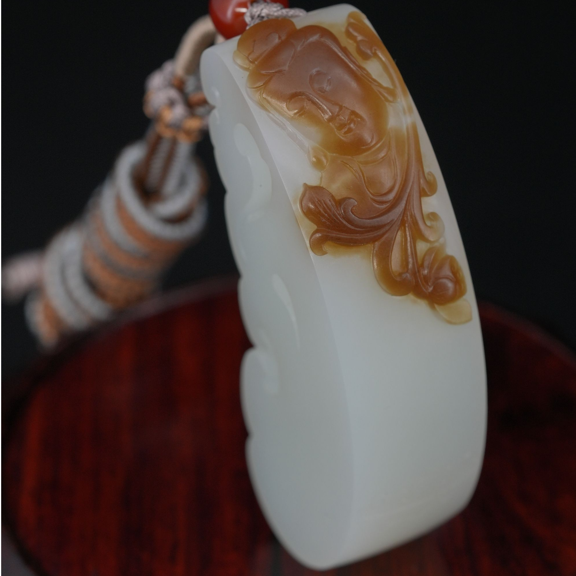 YH0301和田玉挂件观音省级玉雕大师艺皓大师作品