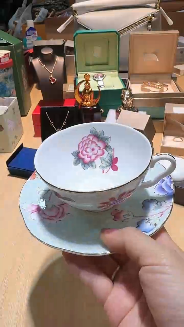 【闪购商品】瓷片锅碗瓢盆一件不剩