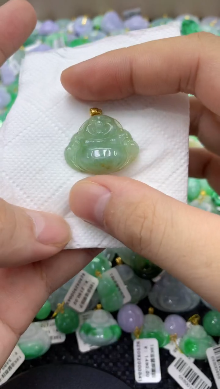 颈饰未镶嵌翡翠天然缅甸翡翠A货