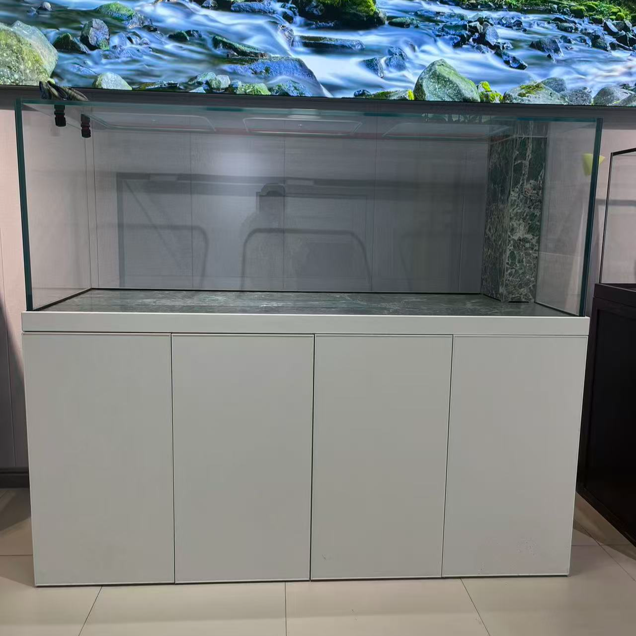 超白玻璃干湿分离底部过滤客厅原生水草造景溪流水族箱