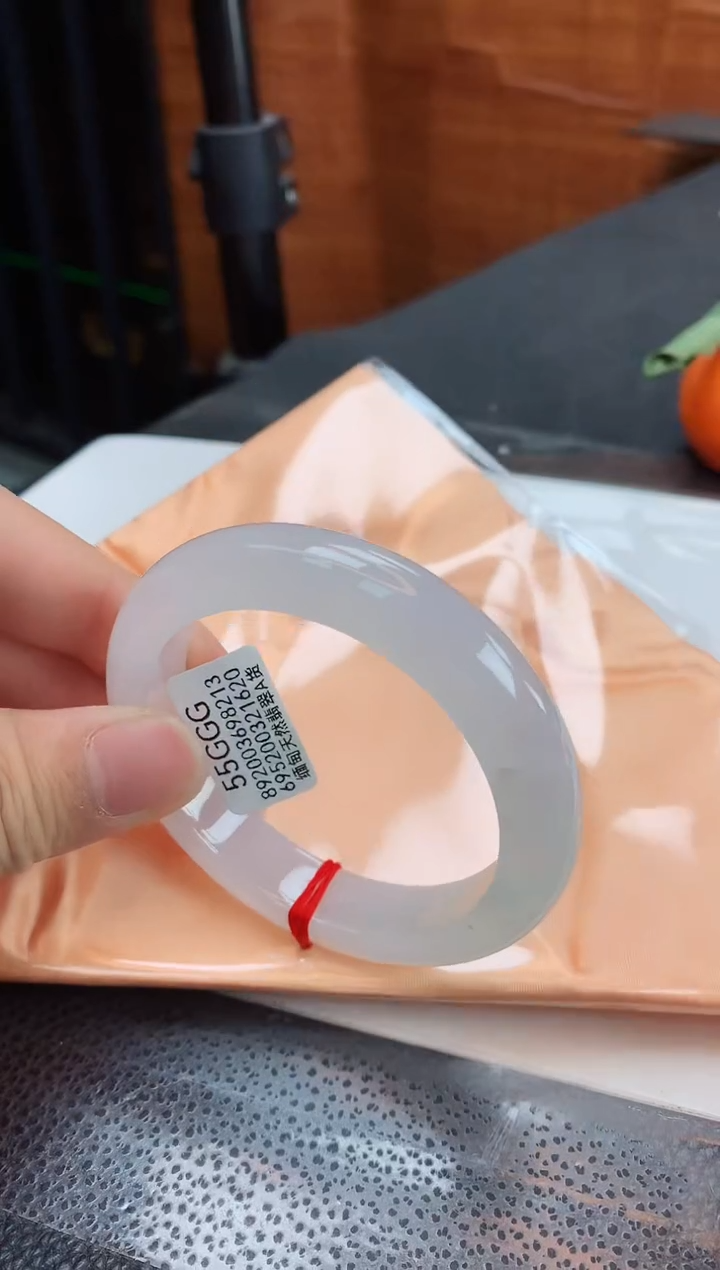 【闪购商品】翡翠手镯未镶嵌缅甸天然翡翠A货手镯