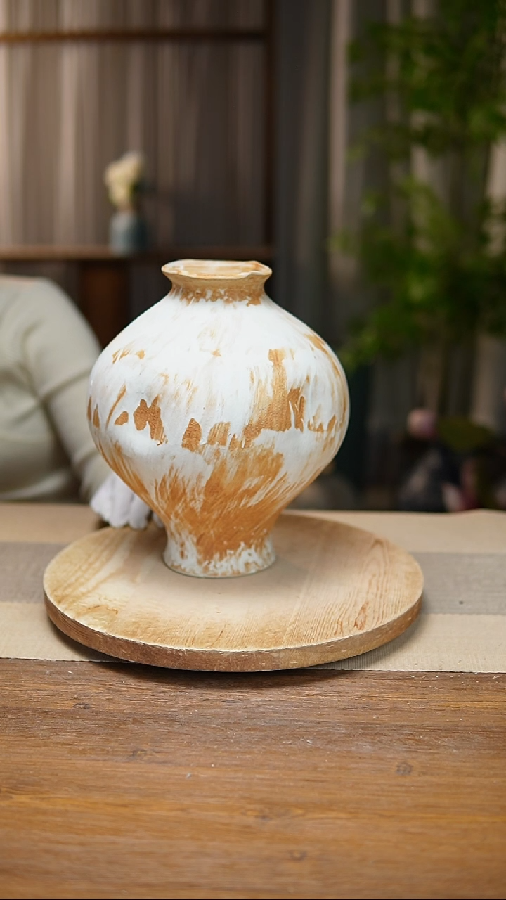 【闪购商品】陶瓷  花器诧寂黄灯笼