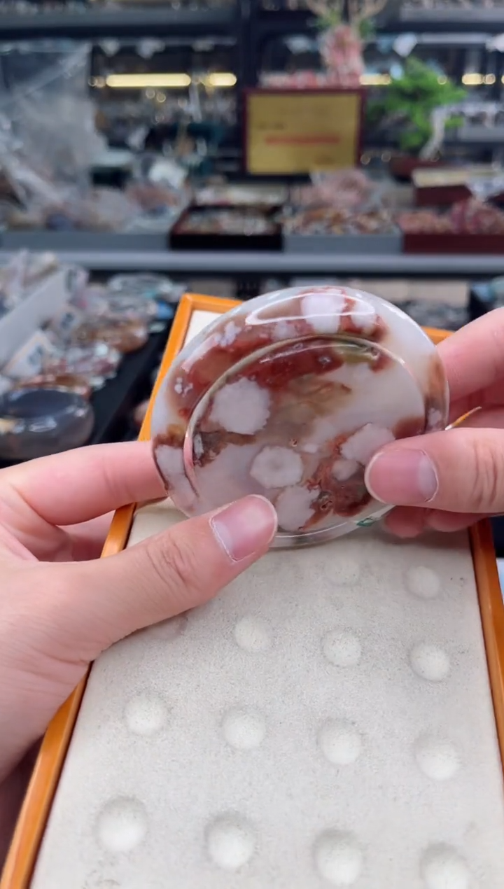 【闪购商品】石英质玉手镯未镶嵌64圈口（赠品镯心）677092