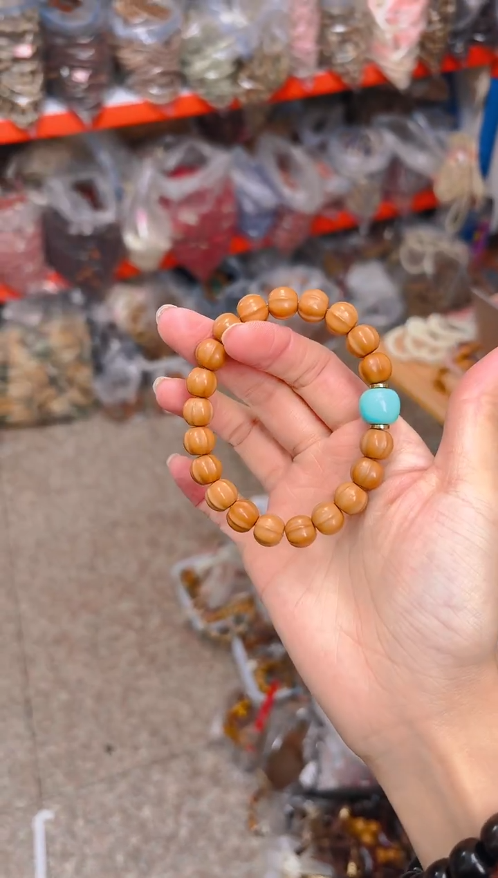 吊坠猴头核桃猴头单圈 蓝色珠子