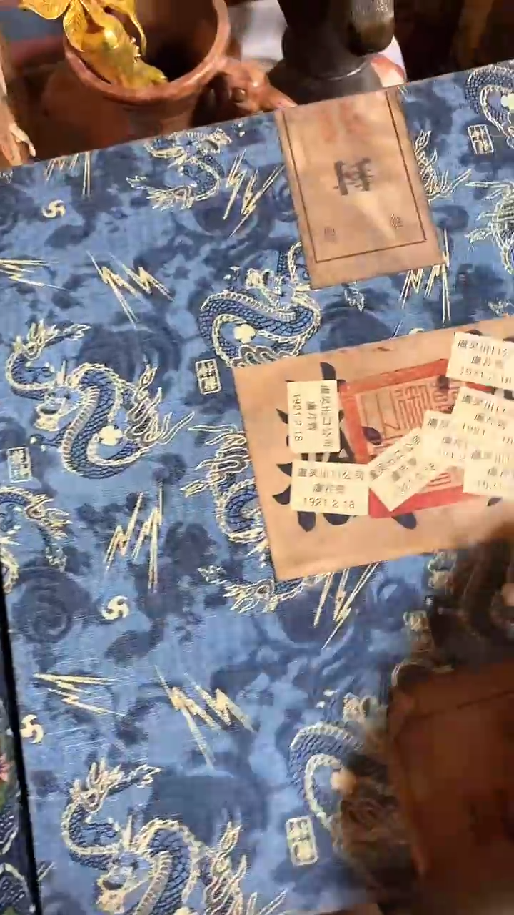 织绣箱多样性发-------（晓晓甄选）
