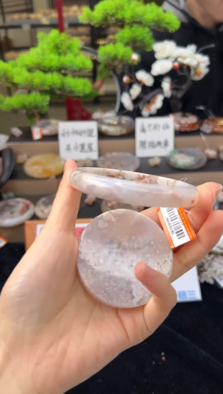 【闪购商品】石英质玉未镶嵌手镯61圈口（赠送镯心）623373