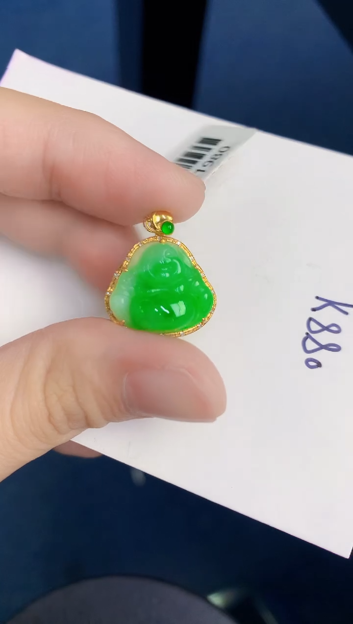 颈饰18K金镶嵌翡翠天然翡翠缅甸A货