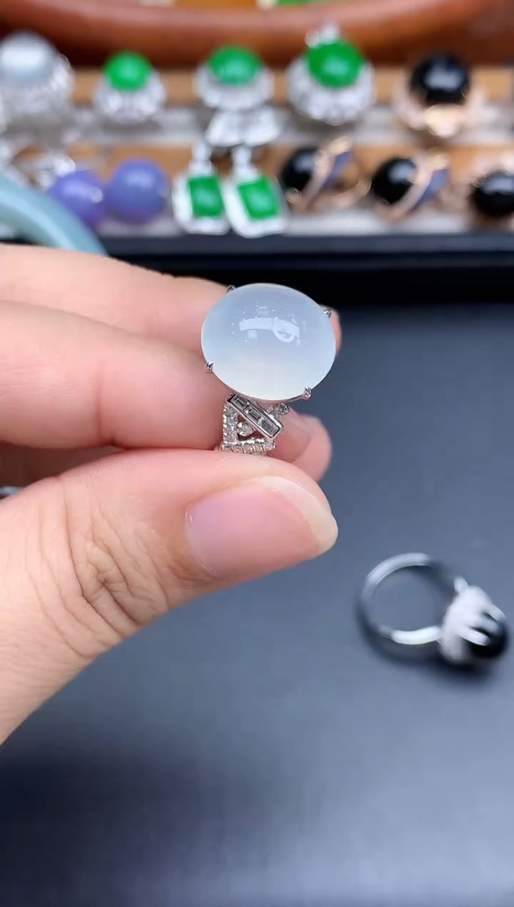 18K金镶嵌戒指翡翠613-中国好珍宝