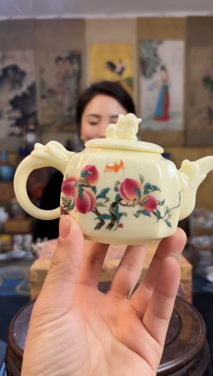 瓷片景德镇陶瓷黄稀土瓷壶