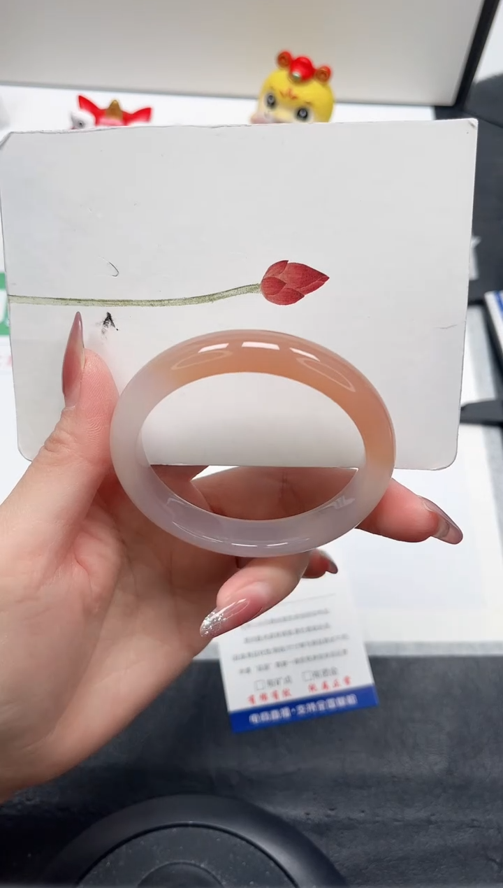 【闪购商品】石英质玉手镯未镶嵌250-55