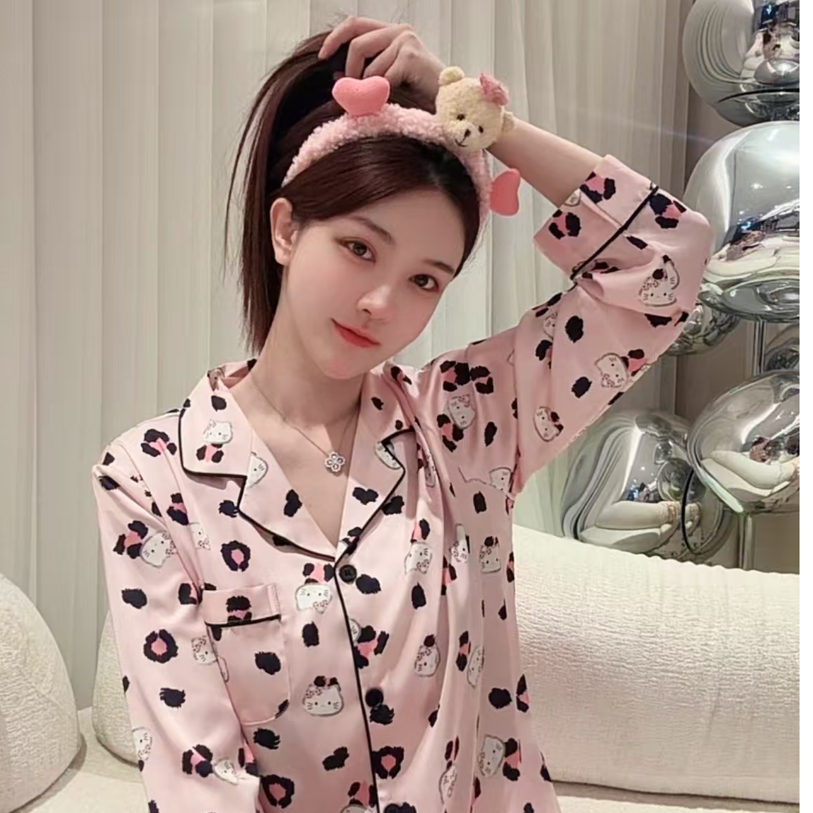 编号【B251-B300】睡衣女春季新款 带胸垫卡通甜美家居服套装可外穿