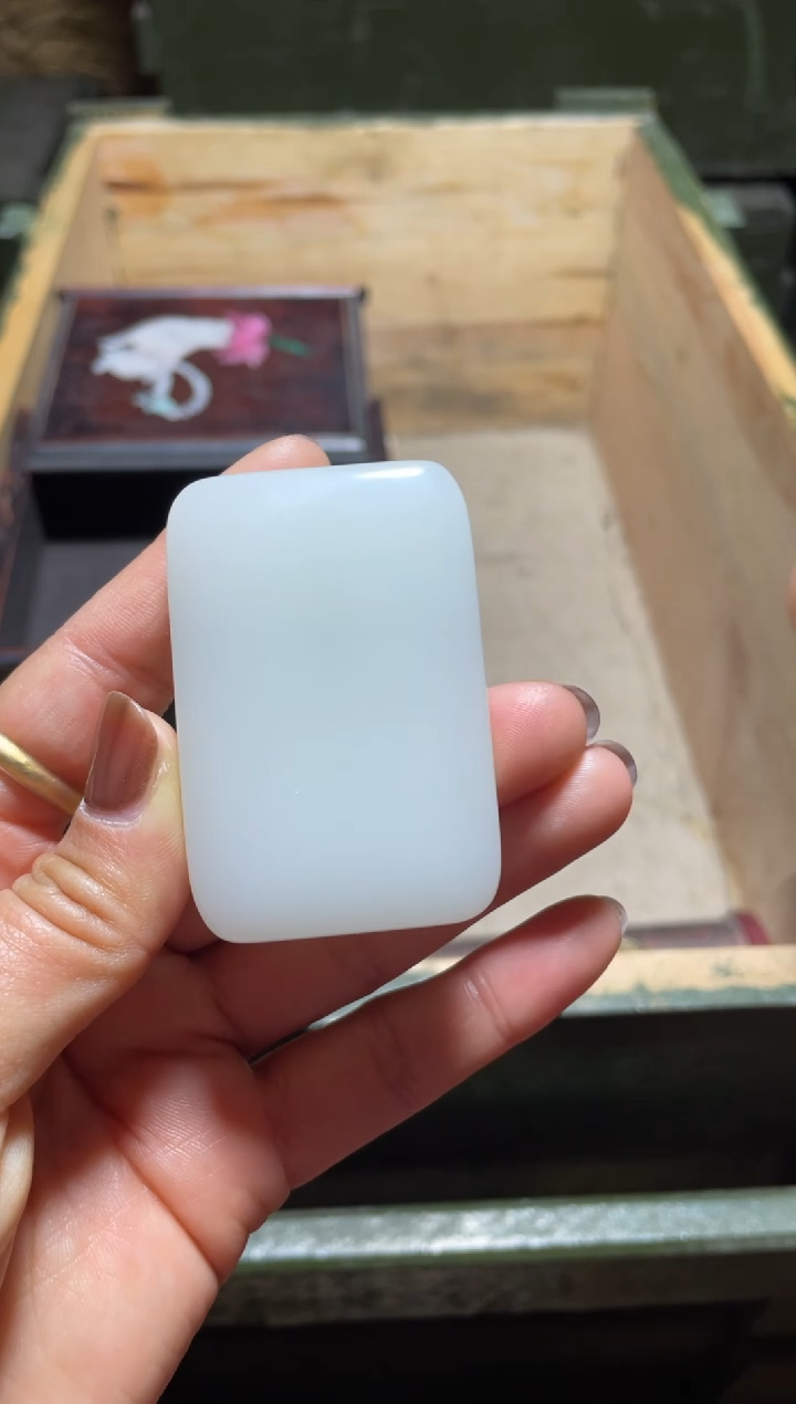 【闪购商品】白面包牌1件