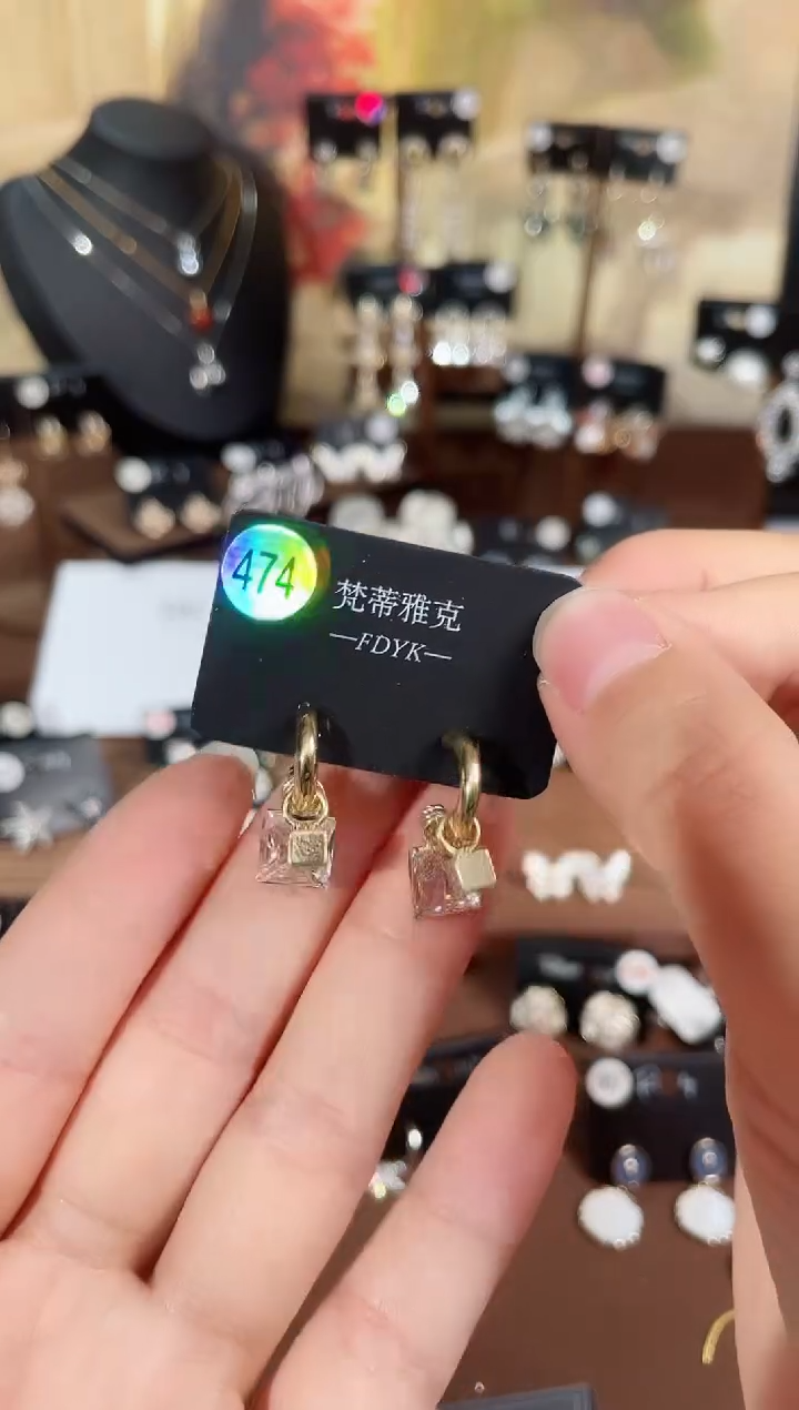 铜合金合成立方氧化锆925银梵474