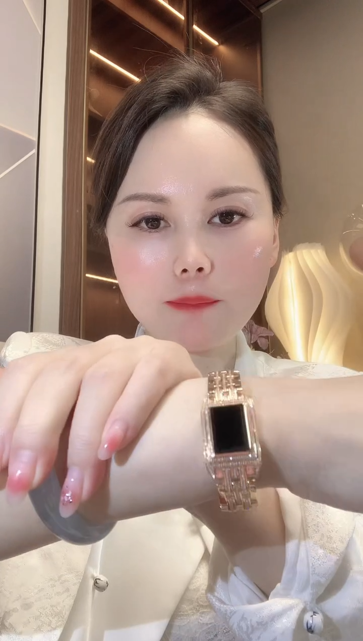 【闪购商品】翡翠手链18K金镶嵌D104 翡翠