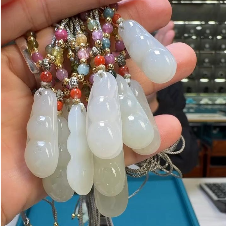 【倔老头工厂】和田玉连中三元吊坠 精美款/配绳  多样性发一