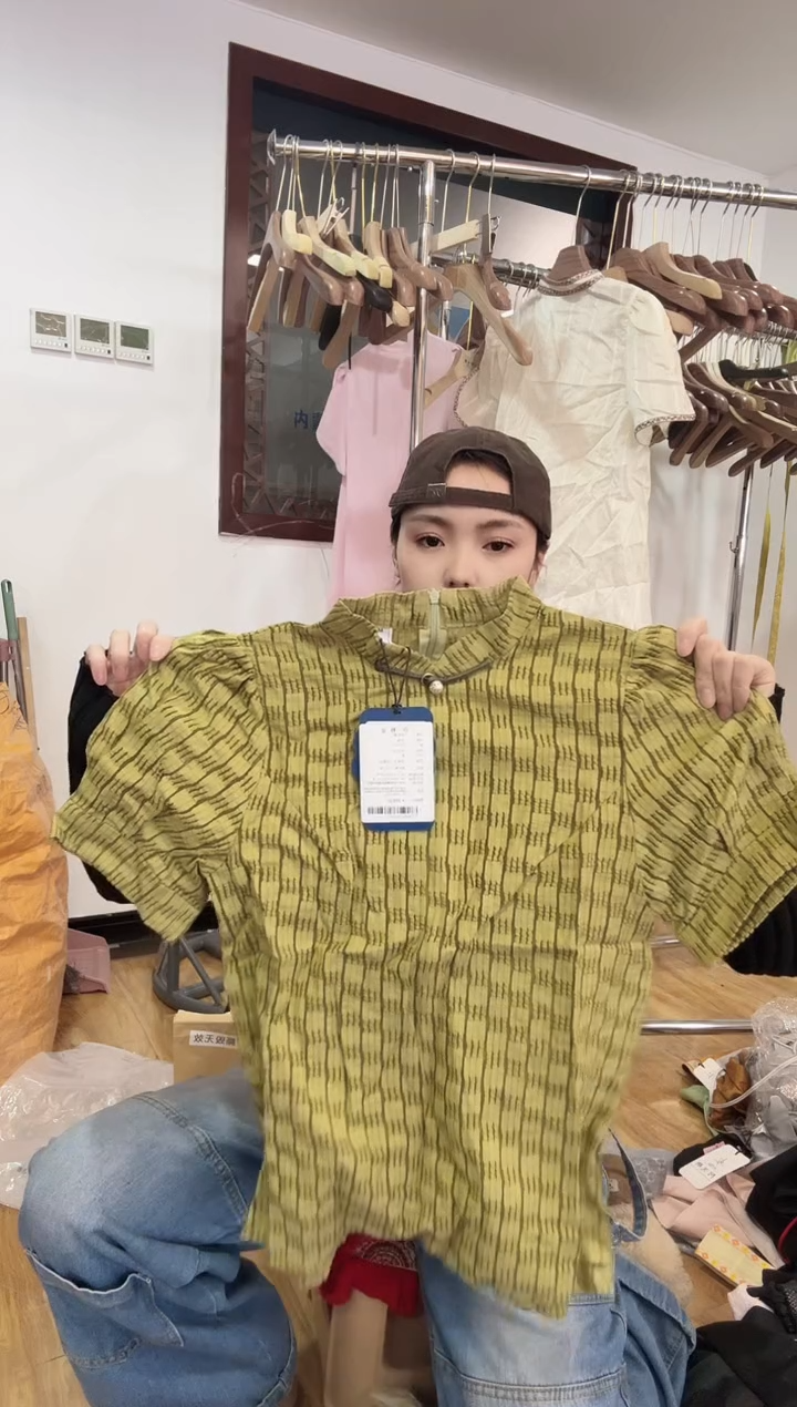 半袖 M 100斤以里