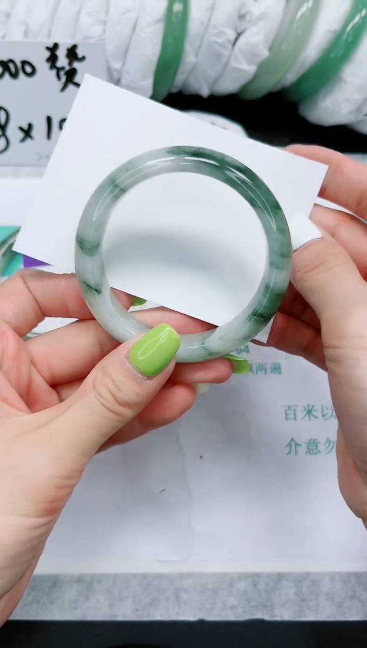 石英质玉手镯未镶嵌34-54.7