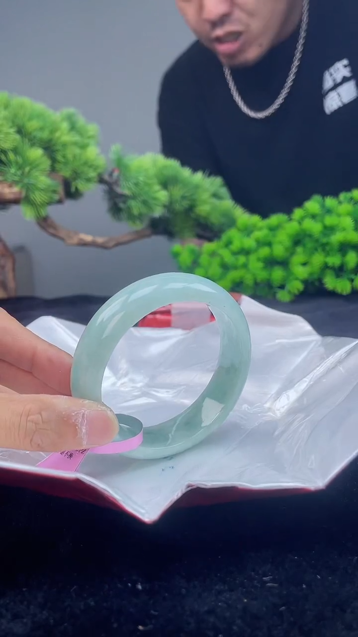 【闪购商品】翡翠未镶嵌手镯1手镯