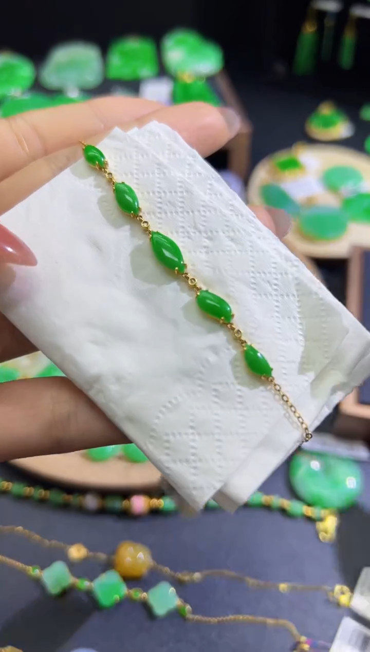 【闪购商品】翡翠手链18K金镶嵌Q缅料A货翡翠/支持复检/一件