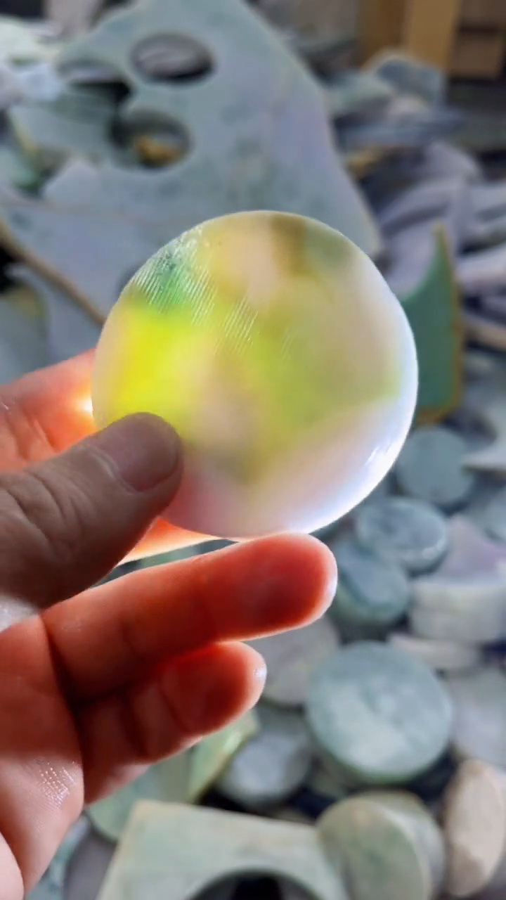 【闪购商品】翡翠挂件未镶嵌A货康壹219