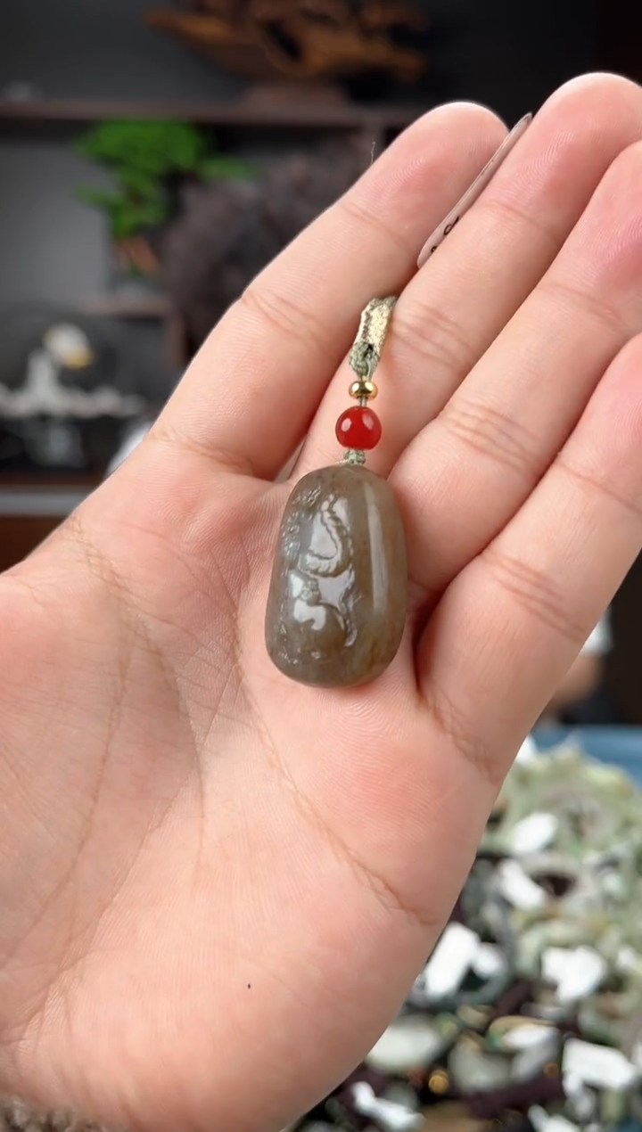 【闪购商品】和田玉（糖玉）颈饰未镶嵌多样性发货，一物一拍