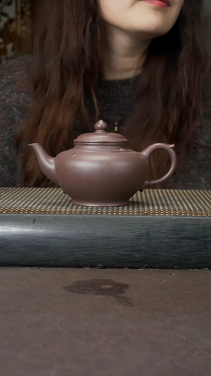 【闪购商品】紫砂茶壶老紫泥 笑樱 250cc 033