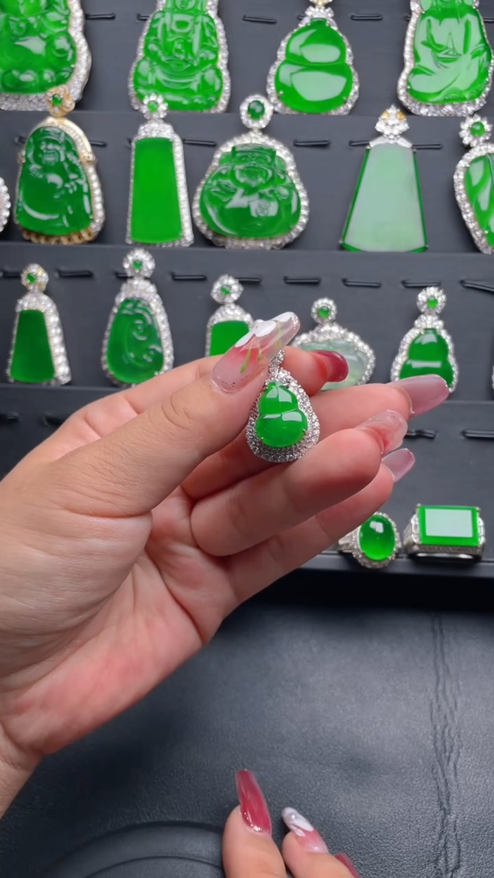 【闪购商品】翡翠颈饰未镶嵌吊坠1609