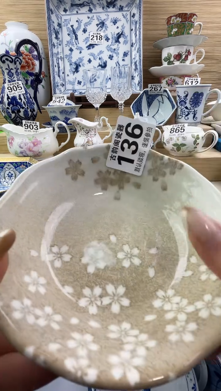 春*里摆件瓷器瓷器瓷器