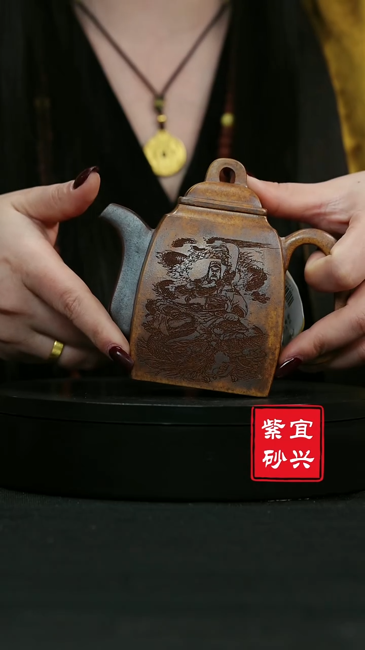 【闪购商品】紫砂茶壶61   龙骨金砂  方器 手工紫砂壶